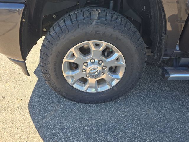 Used 2024 RAM 2500 Laramie w/ Snow Chief Group AWD/4WD image 21