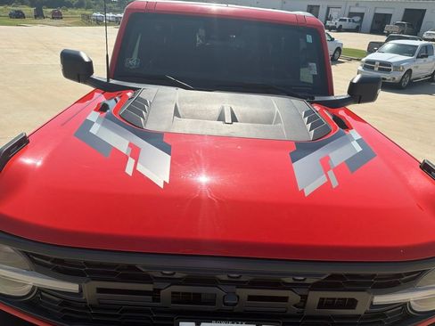 Used 2023 Ford Bronco Raptor AWD/4WD image 10