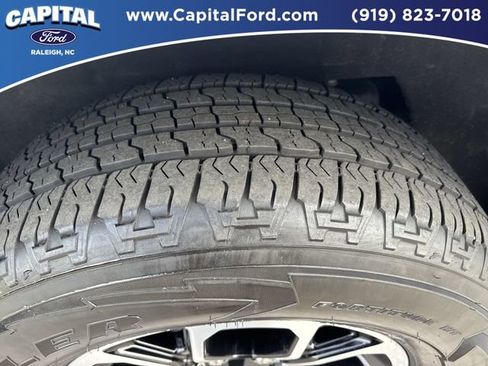 Certified 2024 Ford Expedition XLT image 14