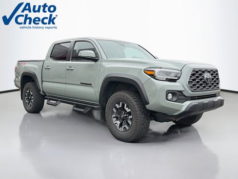 Used 2023 Toyota Tacoma TRD Off-Road w/ Advanced Technology Package image 1