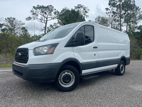Used 2017 Ford Transit 250 250 3dr SWB Low Roof Cargo Van image 1
