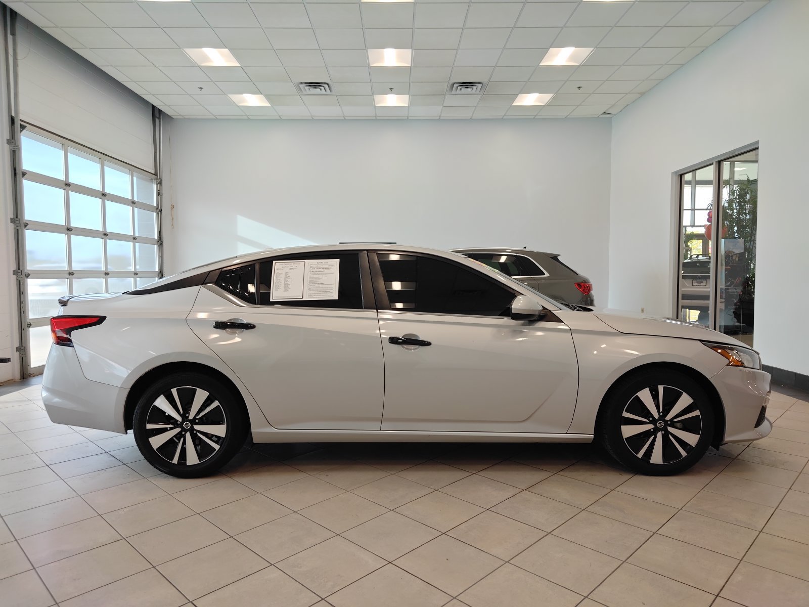 Used 2021 Nissan Altima 2.5 SV FWD image 17