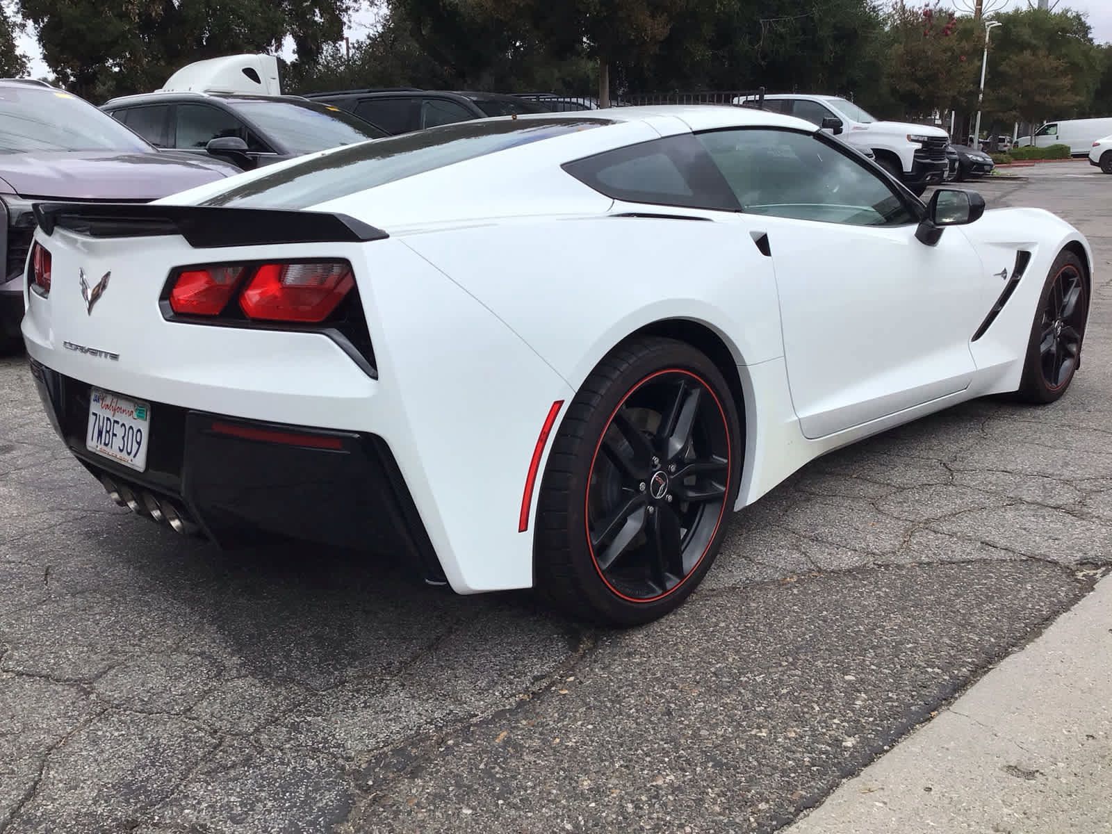Used 2016 Chevrolet Corvette Stingray Coupe w/ 2LT Preferred Equipment Group RWD image 4