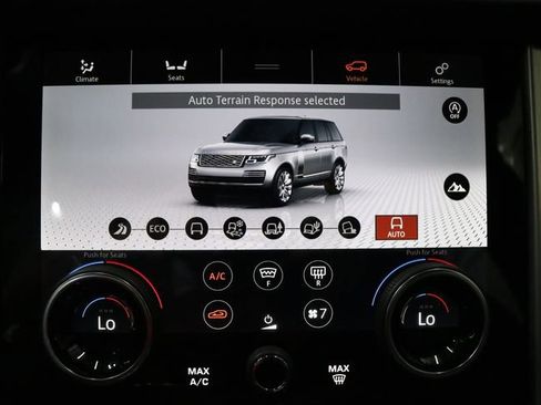 Used 2018 Land Rover Range Rover Supercharged image 21