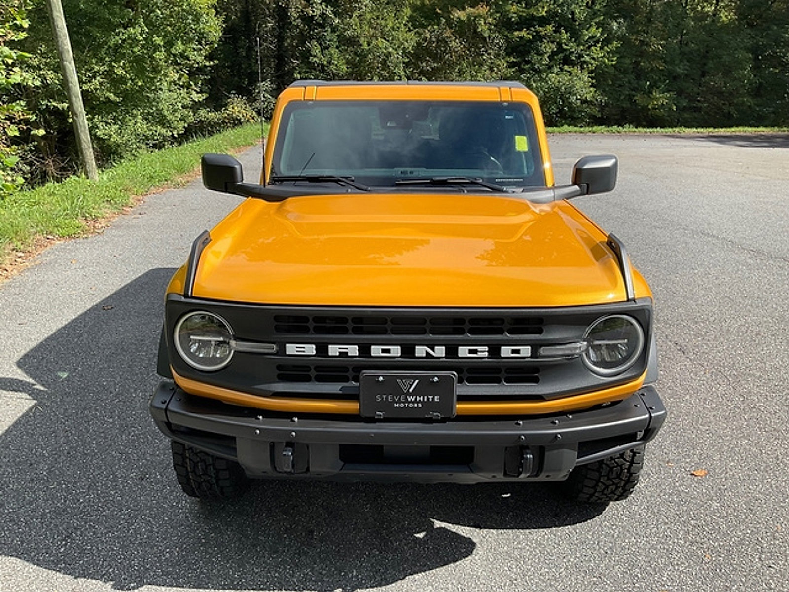 Used 2022 Ford Bronco Black Diamond AWD/4WD image 3