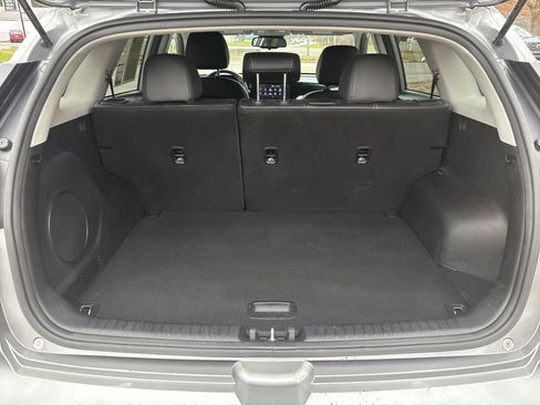 Used 2022 Kia Niro EX w/ Cold Weather Package image 6