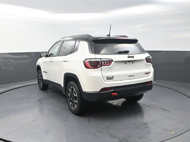 Used 2020 Jeep Compass Trailhawk AWD/4WD image 6