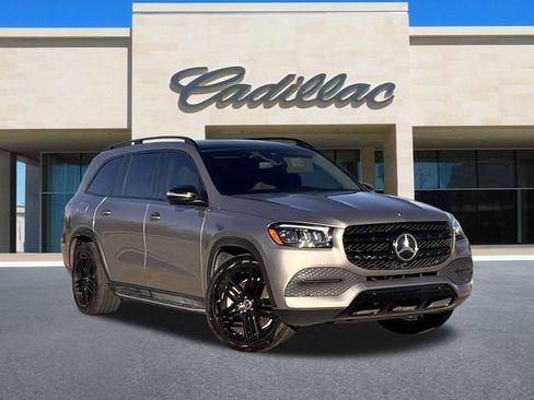 Used 2020 Mercedes-Benz GLS 450 4MATIC image 2