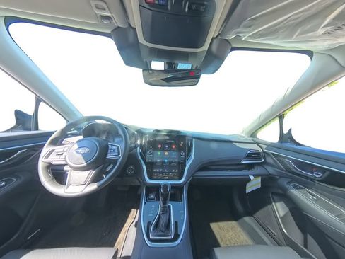 Certified 2025 Subaru Outback Limited image 28