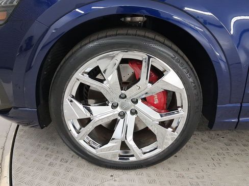 Used 2024 Audi RS Q8 image 11