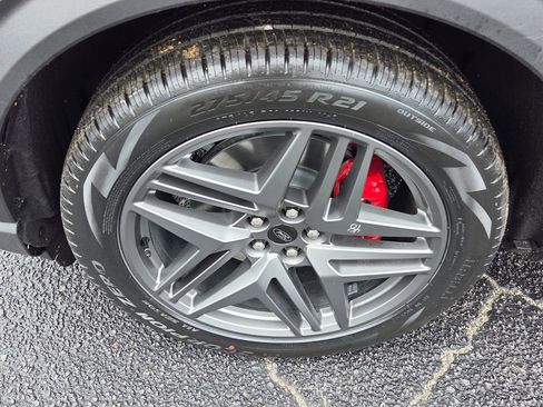 New 2026 Ford Explorer ST w/ Sun And Sound Package image 17