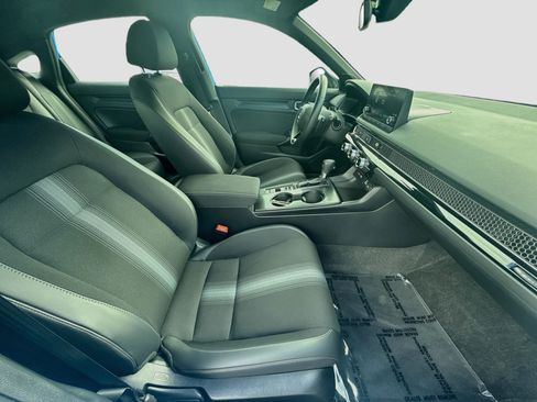 Certified 2024 Honda Civic Sport image 30