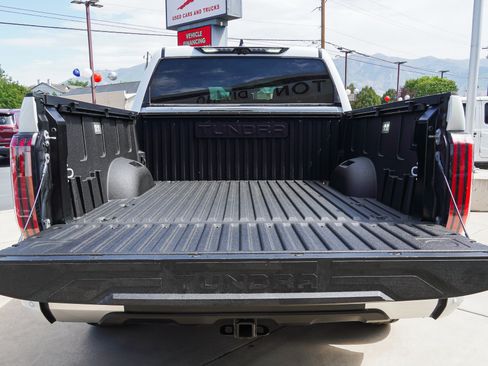 Used 2023 Toyota Tundra Limited AWD/4WD image 14