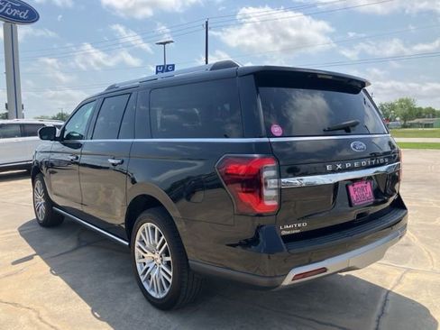 Used 2022 Ford Expedition Max Limited AWD/4WD image 5