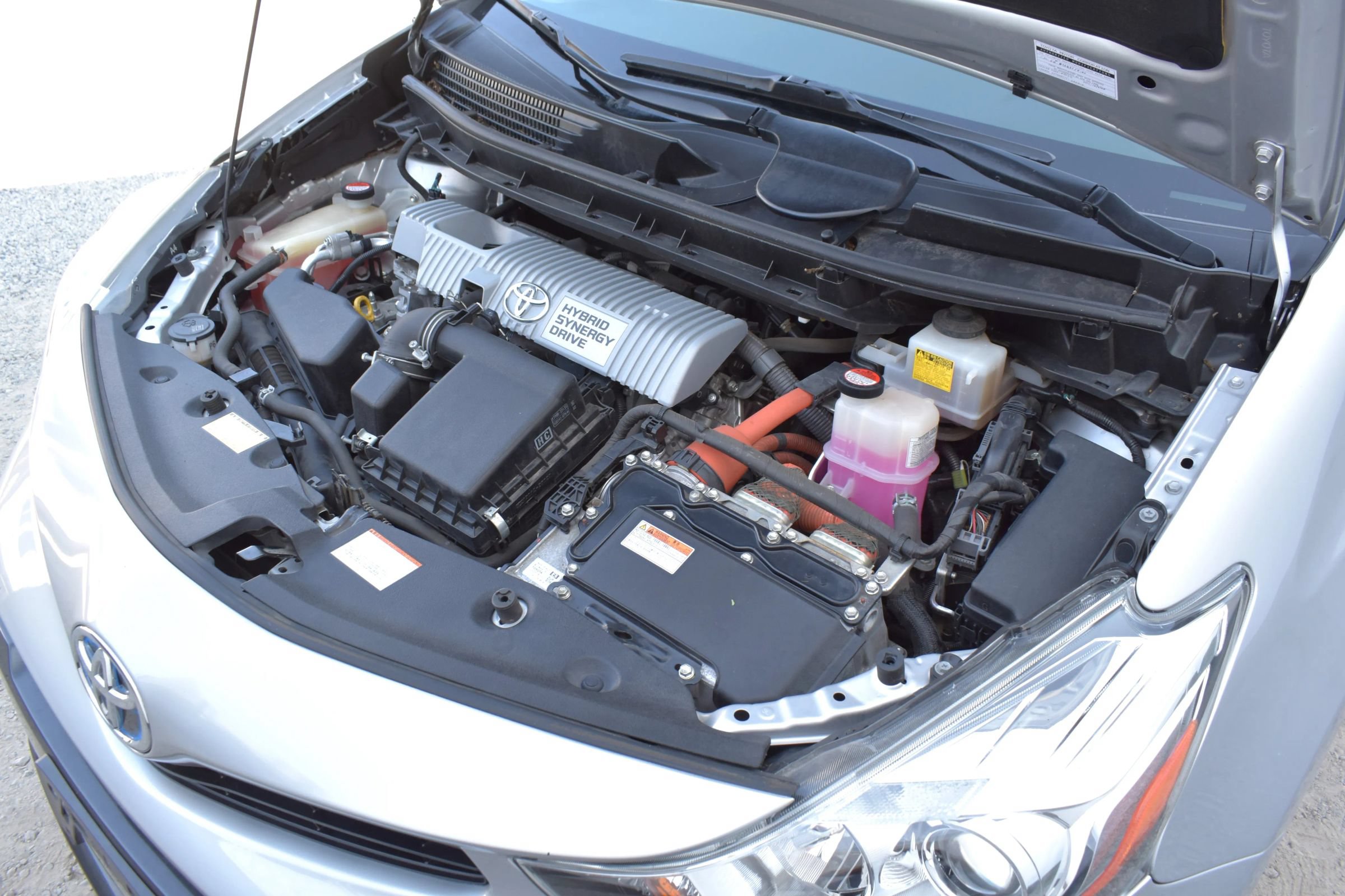 Used 2015 Toyota Prius V Four FWD image 31