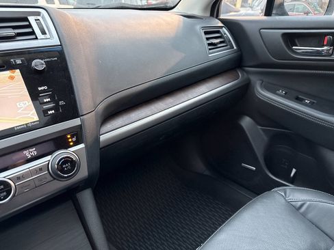 Used 2016 Subaru Outback 2.5i Limited image 37