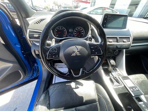 Used 2020 Mitsubishi Eclipse Cross SEL FWD image 9