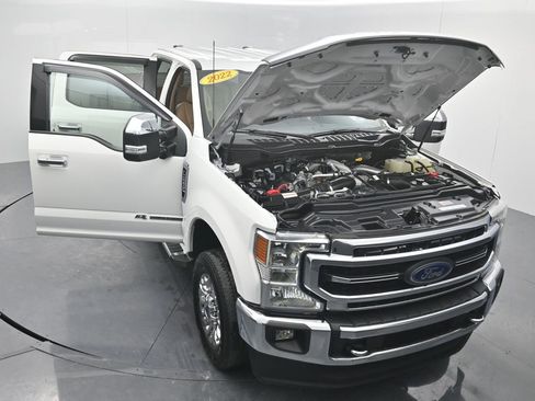 Used 2022 Ford F250 Lariat w/ Chrome Package image 62