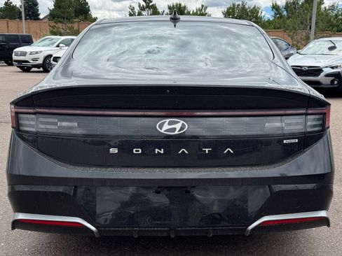Used 2025 Hyundai Sonata SEL FWD image 5