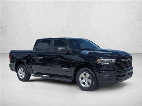 Used 2025 RAM 1500 Big Horn RWD image 3