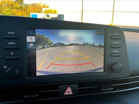 Certified 2025 Hyundai Elantra Sport image 21