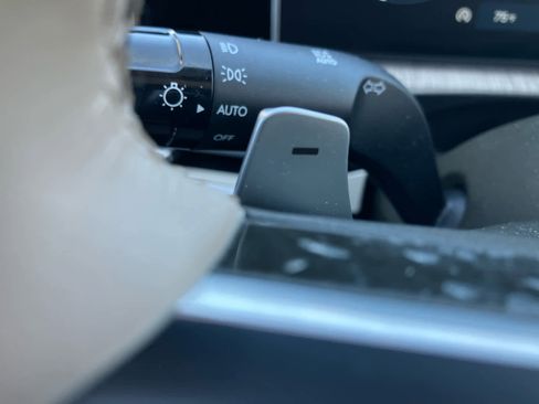 Used 2025 Hyundai Santa Fe Calligraphy image 18