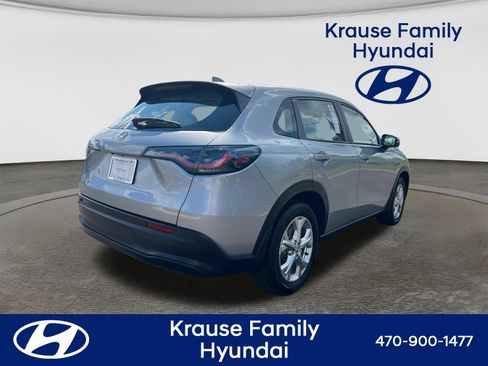 Used 2024 Honda HR-V LX image 8
