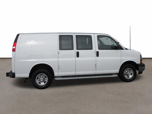 Used 2024 Chevrolet Express 2500 w/ Driver Convenience Package image 2