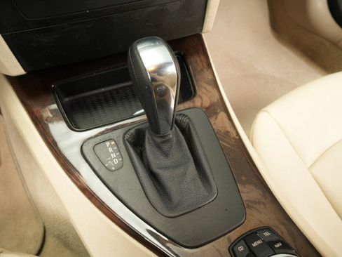 Used 2010 BMW 328i Convertible RWD image 43