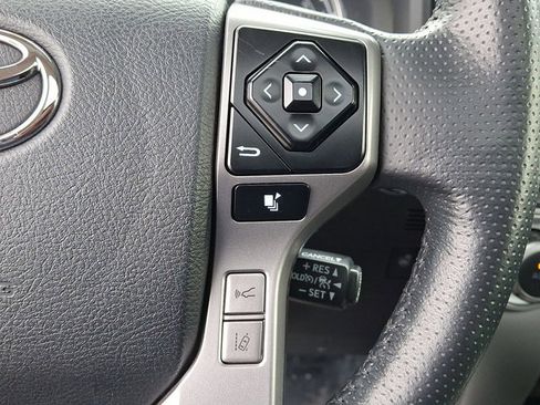 Used 2024 Toyota 4Runner Limited image 19