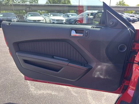 Used 2012 Ford Mustang Boss 302 w/ Boss 302 Accessory Pkg image 23