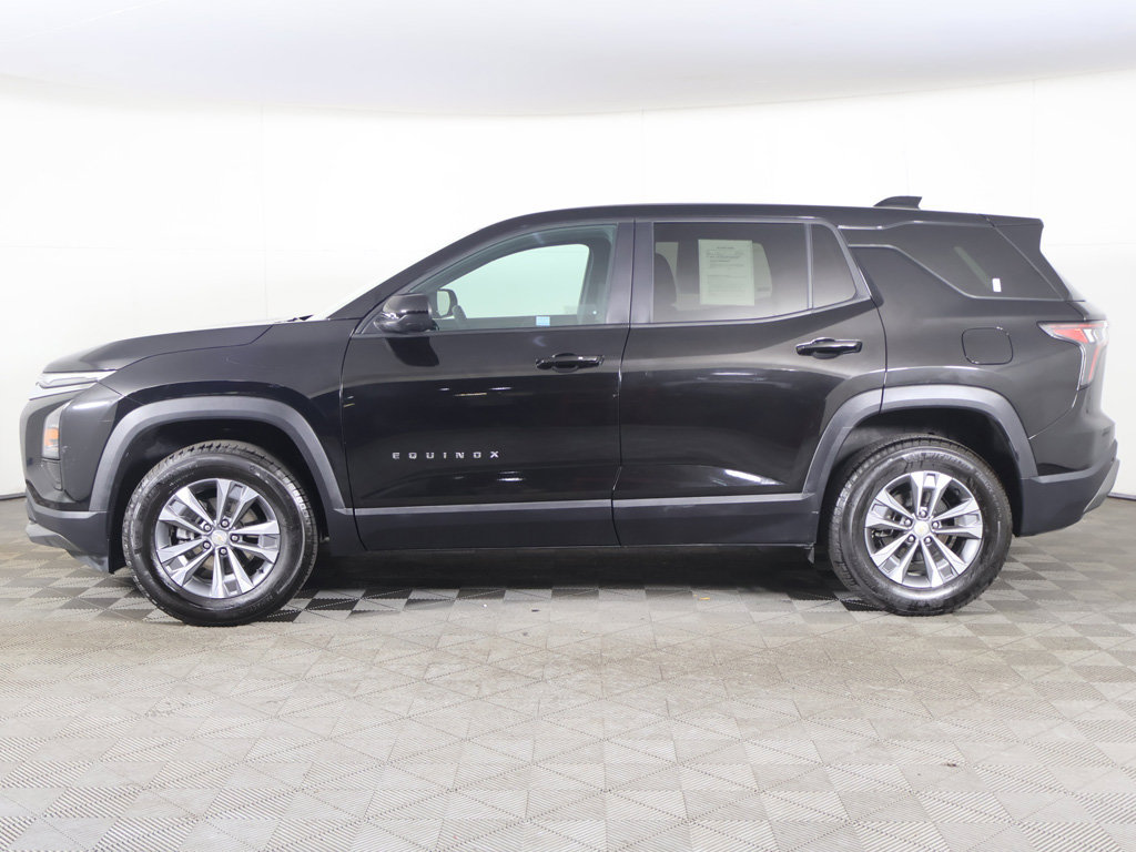 Used 2026 Chevrolet Equinox LT AWD/4WD image 19