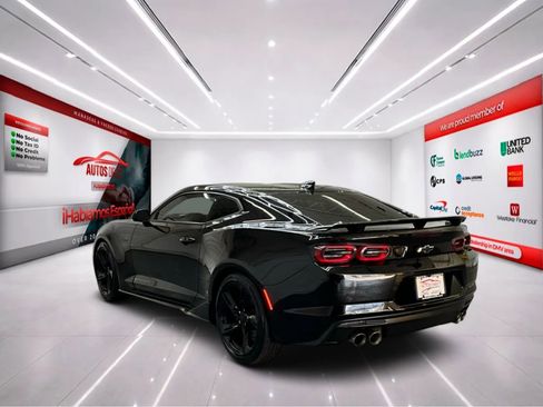 Used 2021 Chevrolet Camaro LT image 6