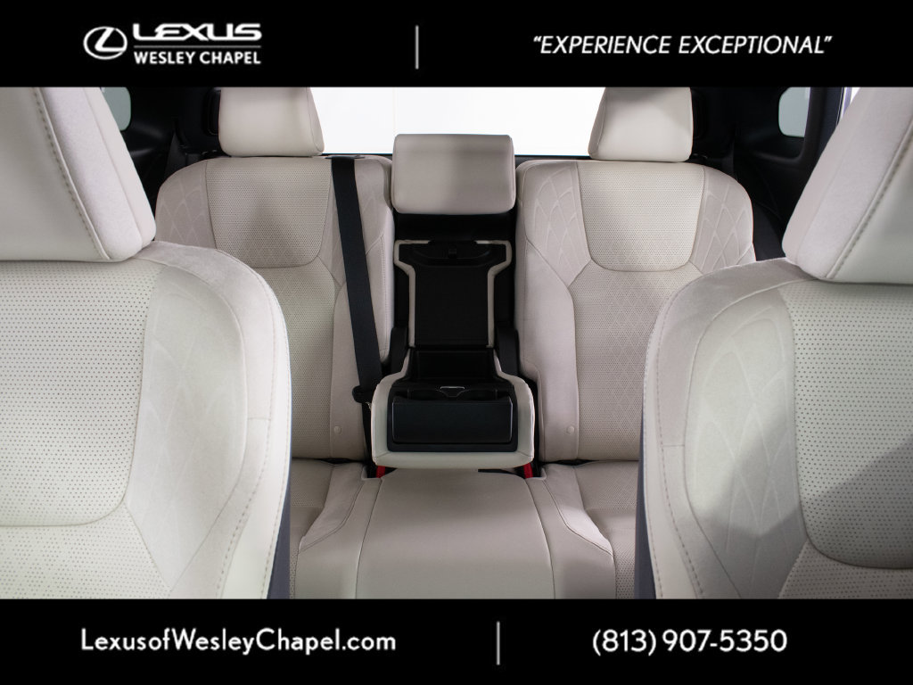 New 2026 Lexus RX 350 FWD image 8