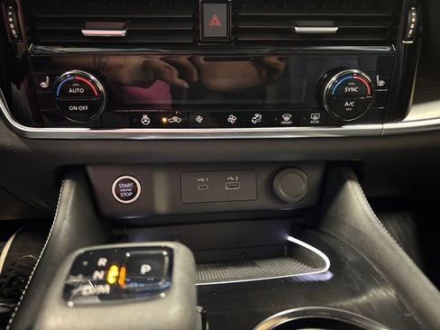 Certified 2023 Nissan Rogue Platinum AWD/4WD image 21