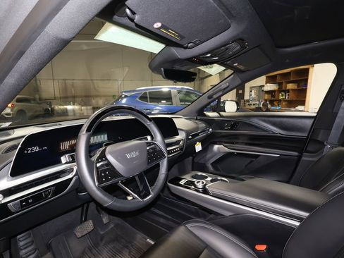 Certified 2024 Cadillac Lyriq Luxury w/ LPO, Floor Liner Package image 9