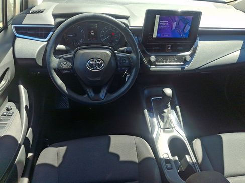 Used 2023 Toyota Corolla LE FWD image 11