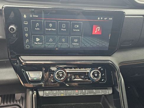 Used 2024 GMC Sierra 2500 AT4 w/ AT4 Premium Plus Package image 13