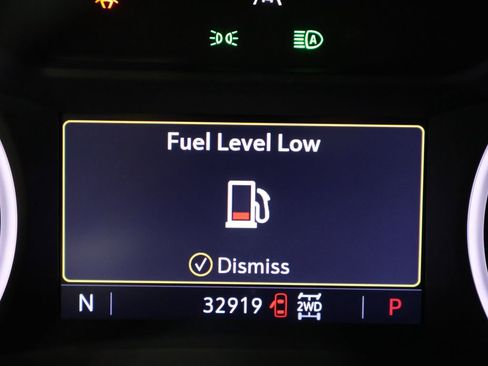 Used 2023 Chevrolet TrailBlazer ACTIV w/ Sun and Liftgate Package image 44