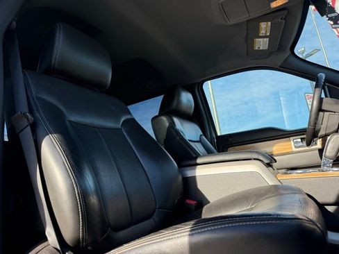 Used 2011 Ford F150 Lariat image 16