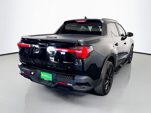 Used 2024 Hyundai Santa Cruz Night image 10
