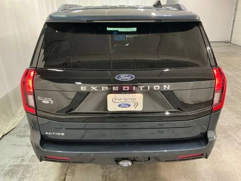 New 2026 Ford Expedition Active AWD/4WD image 4