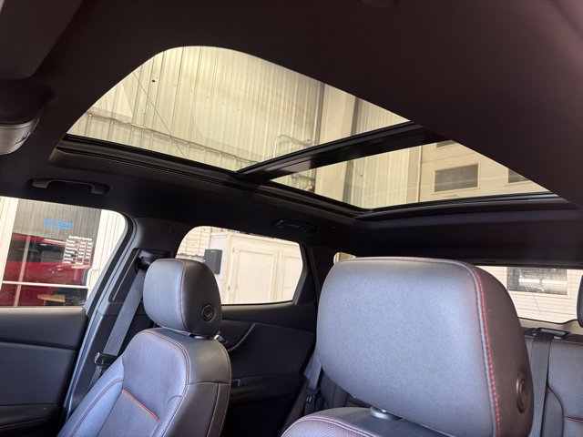 Certified 2021 Chevrolet Blazer RS AWD/4WD image 35