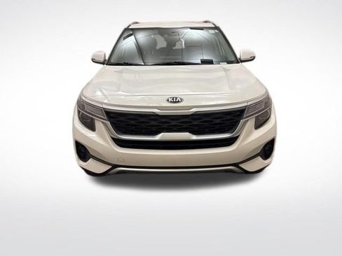 Used 2021 Kia Seltos S FWD image 2