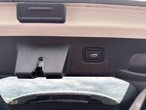 Certified 2022 Hyundai Tucson SEL w/ Convenience + Premium Package image 17