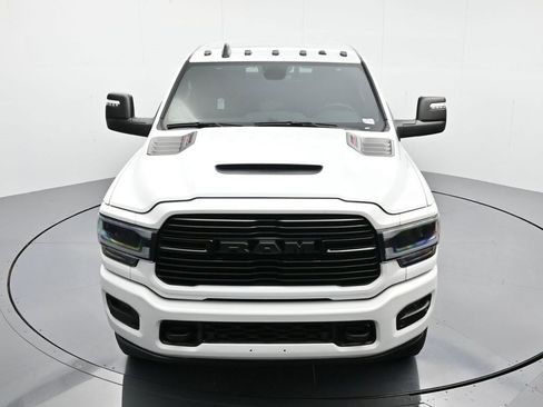 New 2024 RAM 2500 Laramie w/ Night Edition image 31