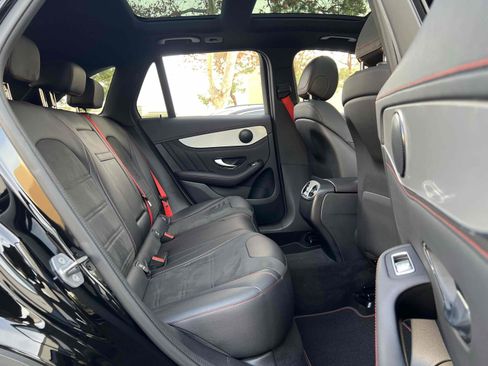 Used 2019 Mercedes-Benz GLC 43 AMG 4MATIC SUV - AMG PERFORMANCE E image 39