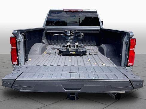 Certified 2025 Chevrolet Silverado 2500 High Country w/ Technology Package AWD/4WD image 34