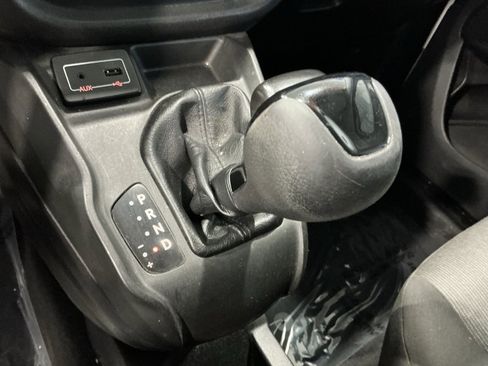 Used 2017 RAM ProMaster City Tradesman SLT w/ Rear Back-up Camera Group image 18