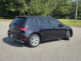 Used 2018 Volkswagen Golf SE image 5